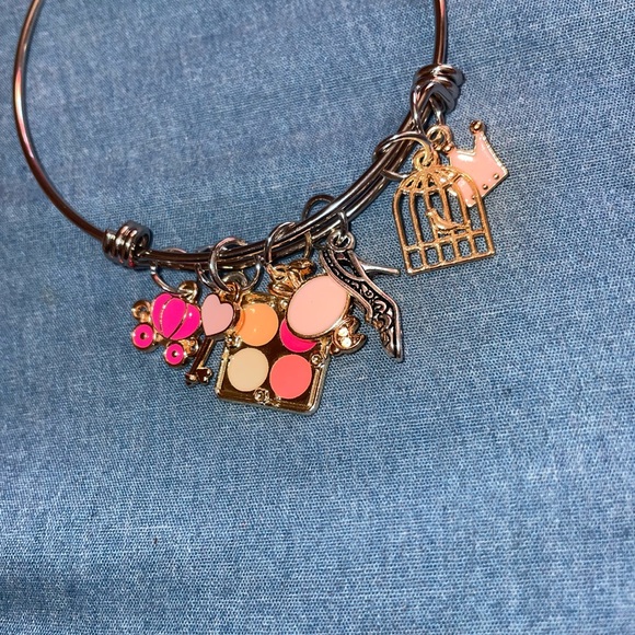 Princess - Picture 2 of 4